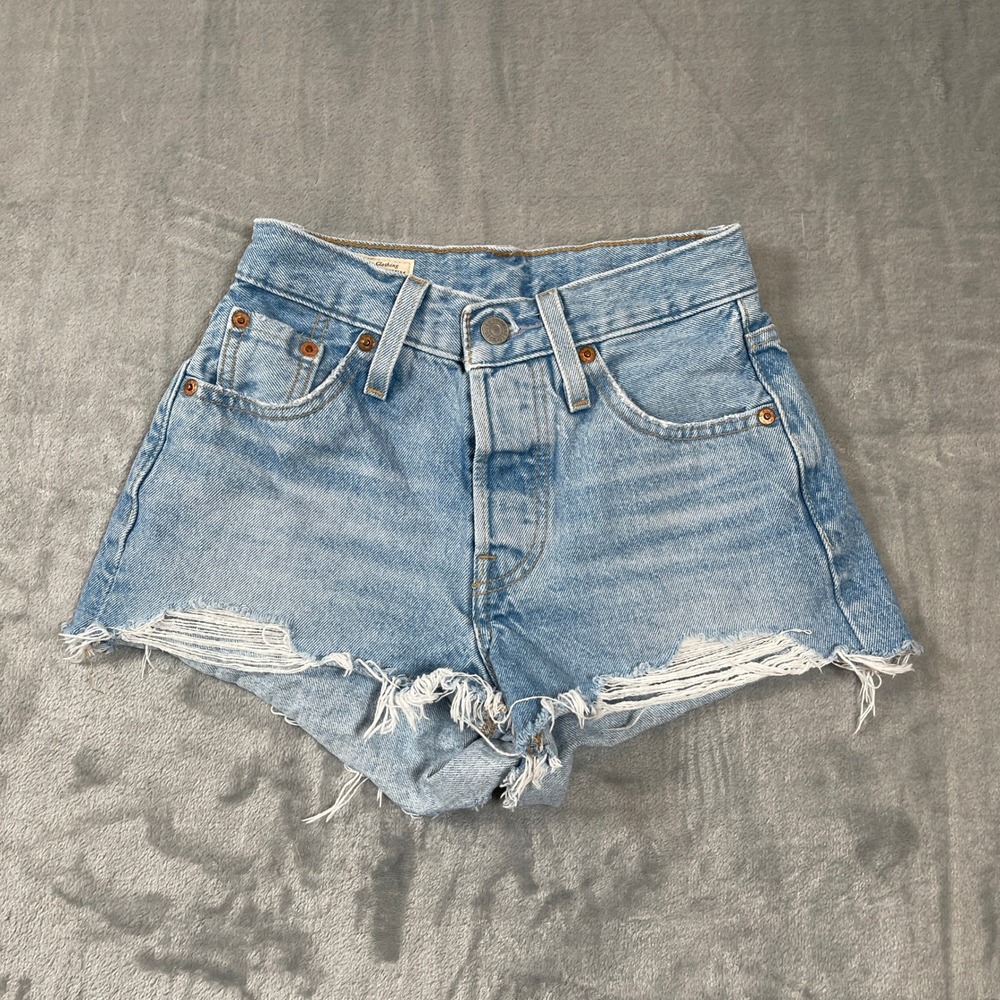 Levis Premium 501 Original High Rise Cut Off Denim Shorts Light Wash Blue 23